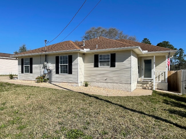 Building Photo - 447 Apple Dr Rental