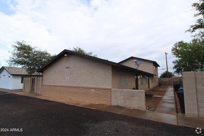 Building Photo - 6440 E Alder Ave Unit 203 Rental