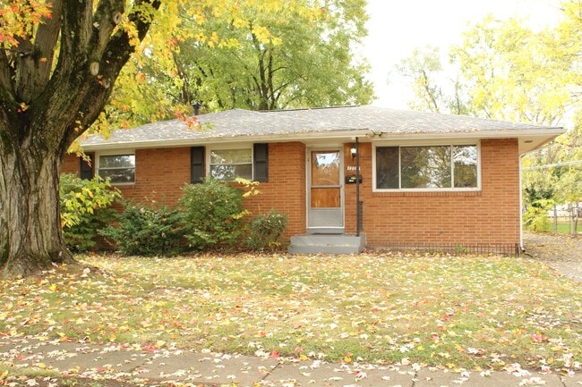 Building Photo - 1703 Shady Lane Rd