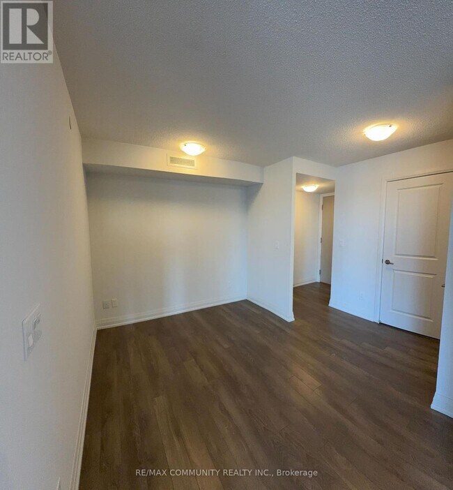 Photo - 20 Meadowglen Pl Unit 2309