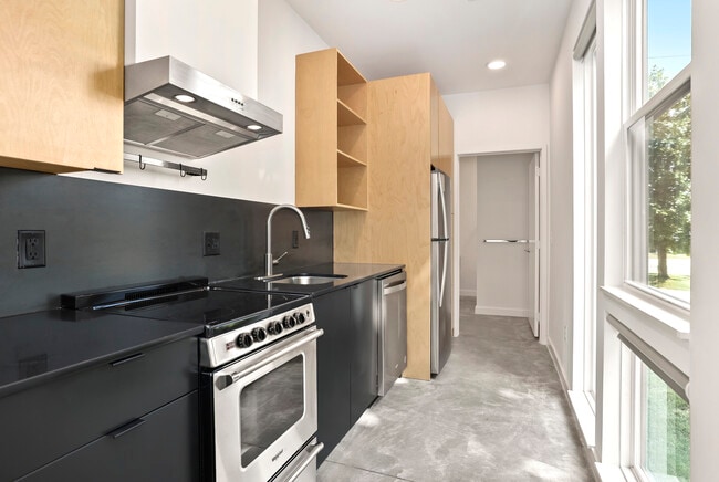 Richland 0/1 Kitchen