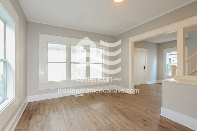 Photo - 307 N Denny St