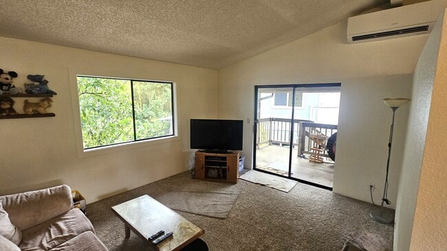 Photo - Kaneohe home at the end of a cul de sac. A/C!