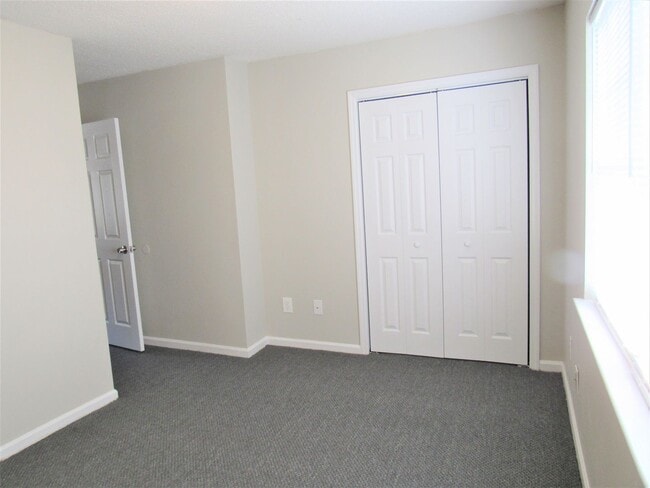 Photo - 2 Br 3 BA Townhouse Hunters Creek