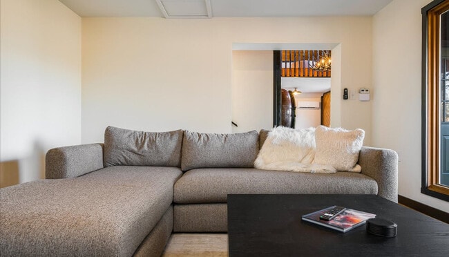 Photo - 20220 Wooded View Ln Unit SI ID1375876P