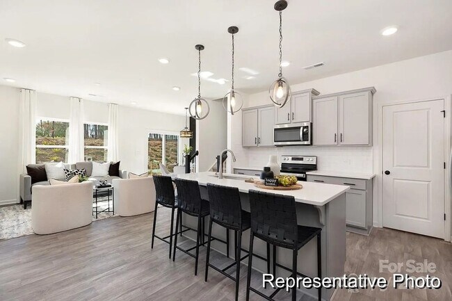 Photo - 3 Bedroom Townhome Near Lake Wylie