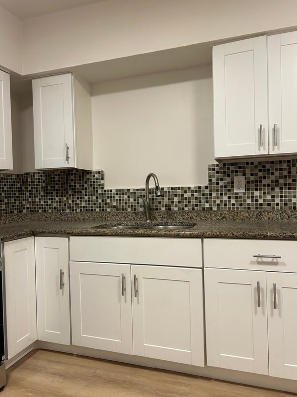 Photo - 485 NW 25th Ct