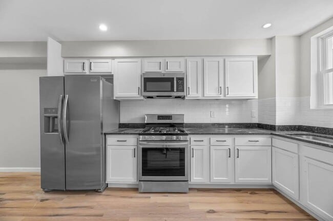 Photo - 126 S Highland Ave