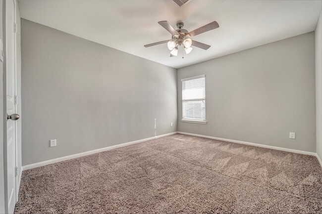 Building Photo - 3714 Logandale Ridge Ln