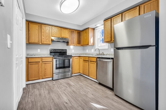 Foxcroft Apartments, LLC