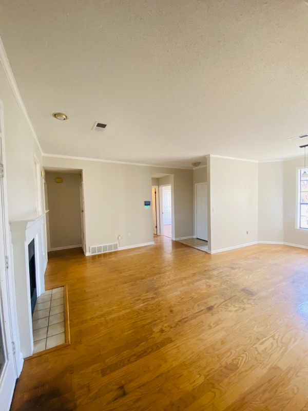 Photo - 1116 Hunter's Lake Dr