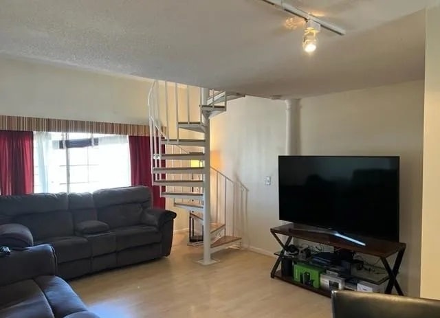 Photo - 183 Loomis Dr Unit 121