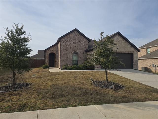 Photo - 505 Reatta Dr