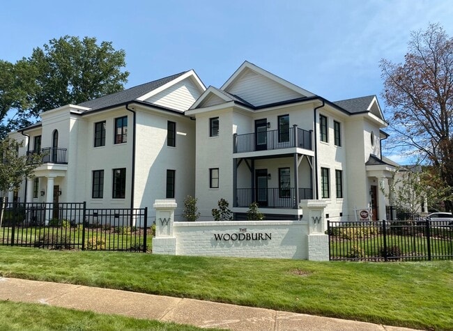 Photo - Luxury Condo in the Village District of Downtown Raleigh - Walking Distance to Shopping + Dining