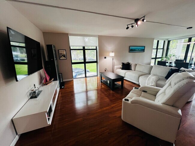 Photo - 1201 River Reach Dr Unidad 110