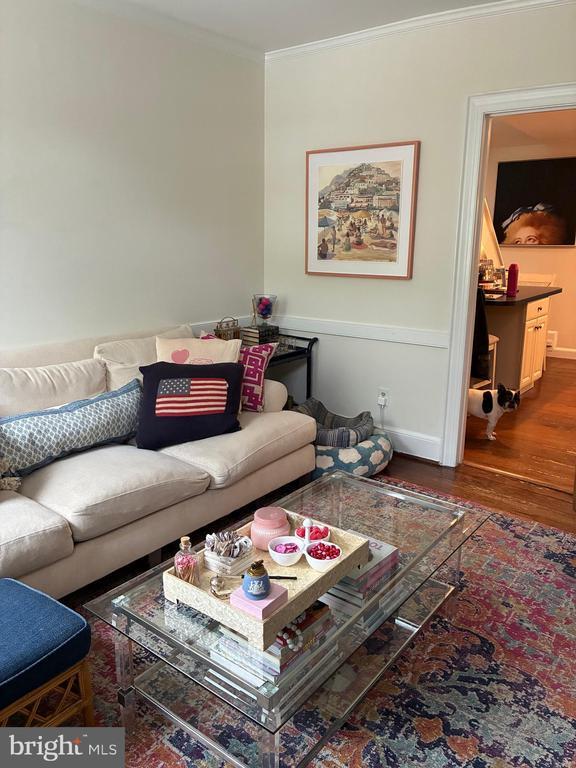 Photo - 503 Wilkes St
