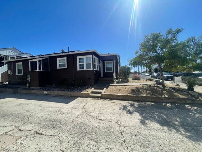 Photo - 3 Bedroom, 1 Bathroom Single Family Home in Desirable area of Talmadge