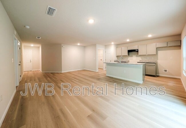 Photo - 3450 Lowell Ave