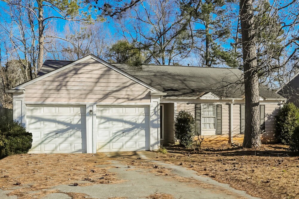 Photo - 6573 Eastbriar Dr