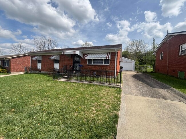 Photo - 1840 Costigan Dr