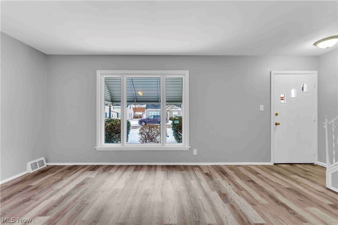 Photo - 26450 Drakefield Ave
