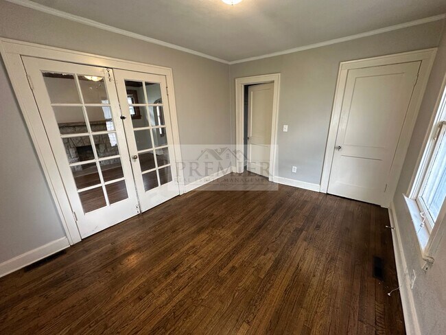 Photo - 5618 Forest Ave