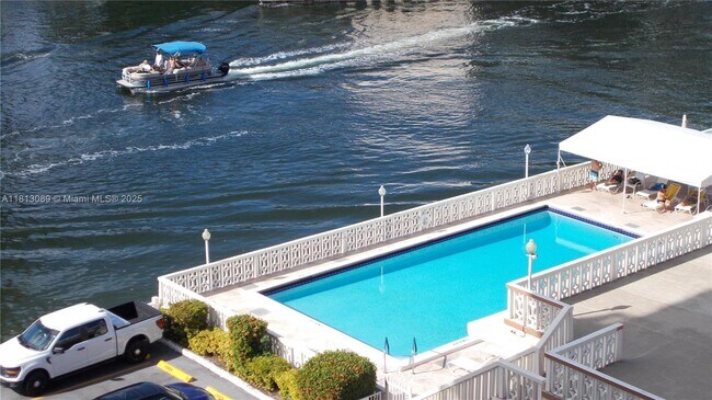 Photo - 1825 S Ocean Dr Unit 607