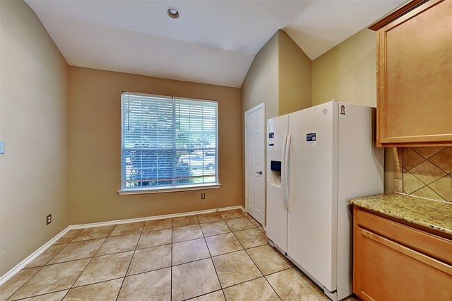 Photo - 8723 Rollick Dr
