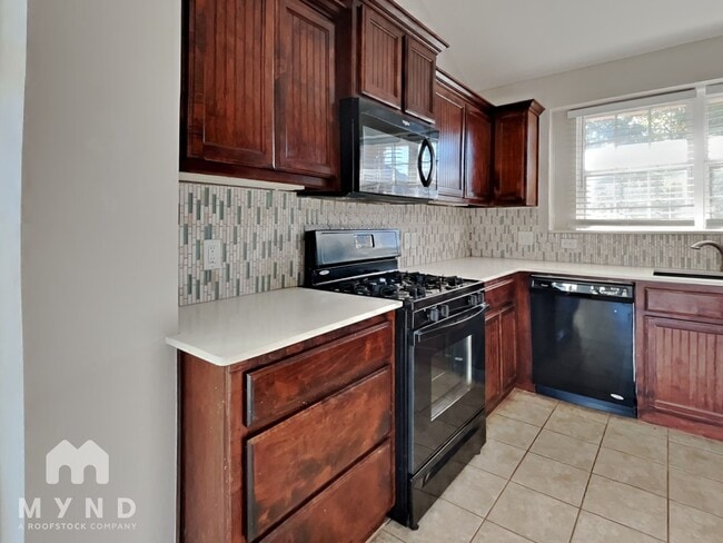 Photo - 12529 SE 18th St