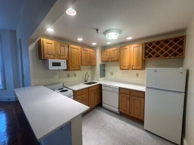 Photo - 47 Hereford St Unidad 379-7