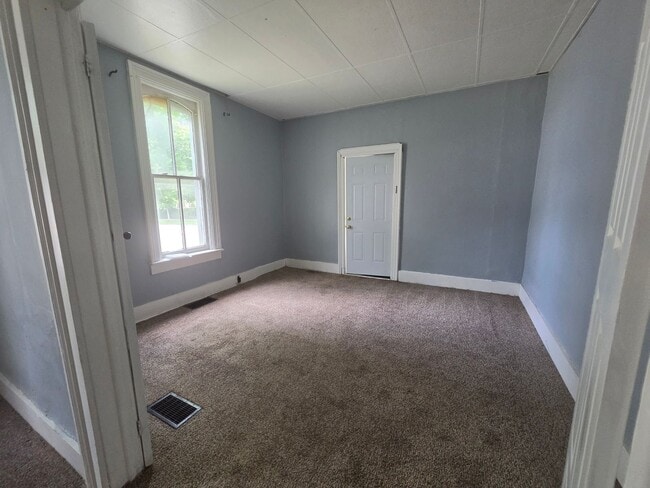Photo - 2 bedroom townhouse style apartment on west side.