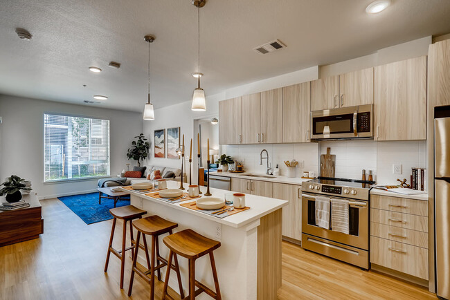 Building Photo - Legacy at Fitz Rental