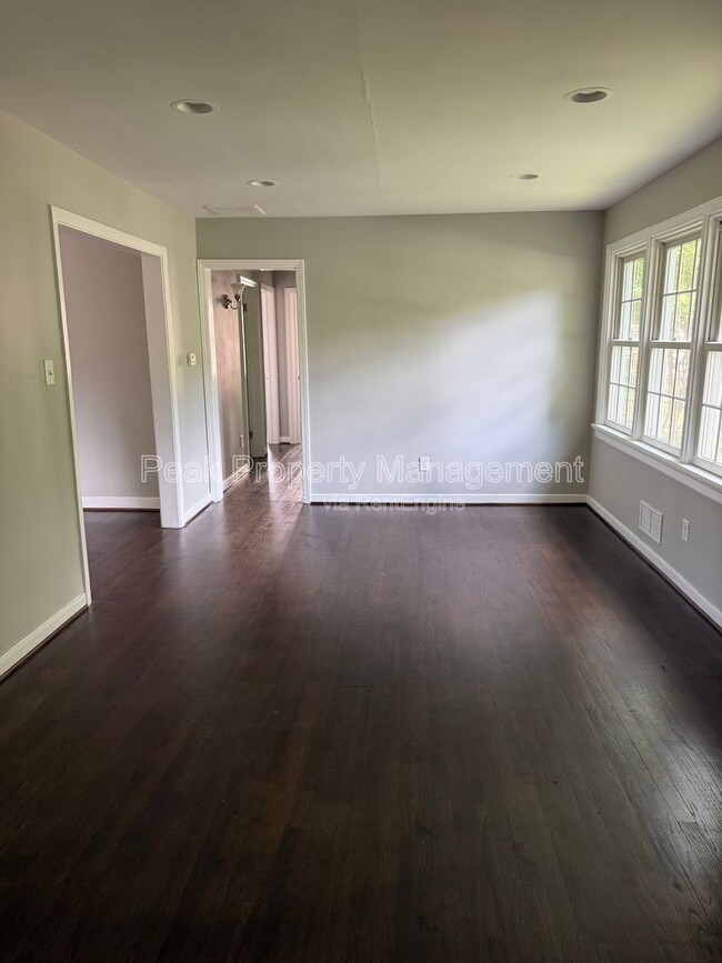 Photo - 9014 Weldon Dr