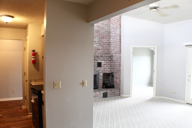 Photo - 1026-11 Blue Ridge Dr
