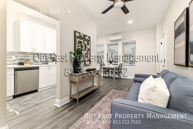 Photo - 2509 W Kansas Ave Unit 4