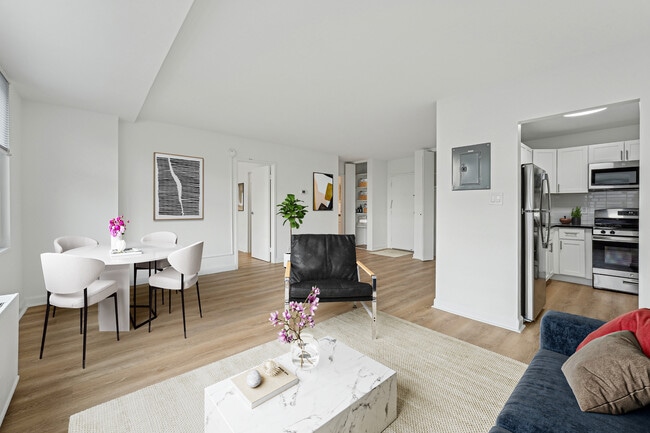 1 Bedroom - 653 sqft