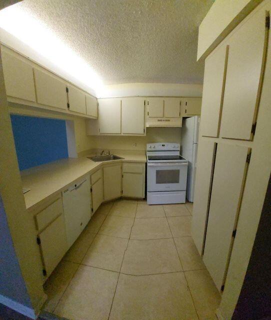 Photo - 202 Foxtail Dr Unidad F3