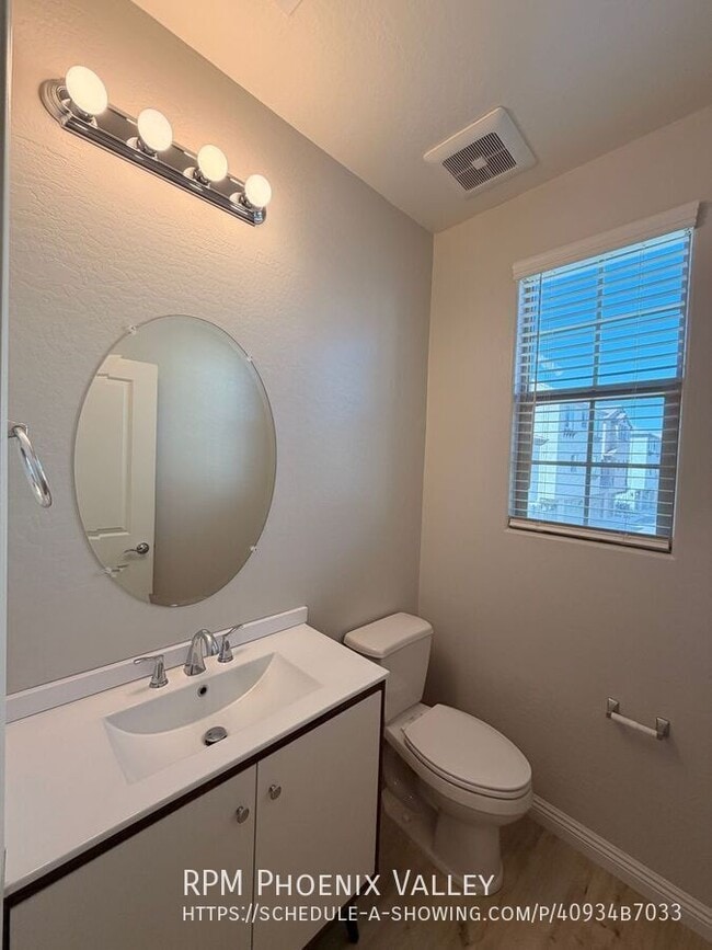 Photo - 2745 S Balsam Dr