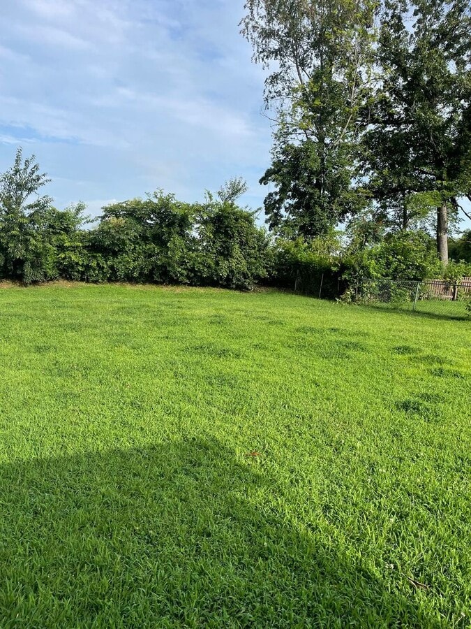 Photo - 3 Bedroom Dog Friendly Home For Rent Near Exit 1