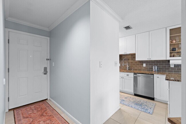 Photo - 300 Gulf Shore Dr Unit 108