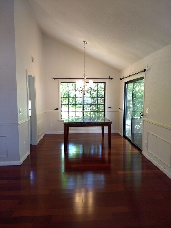 Photo - Updated 3 Bed 2.5 Bath Home!