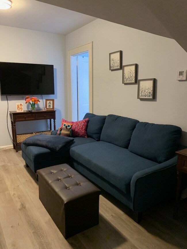 Photo - 403 Boulevard Apartments Unit 2nd Fl.