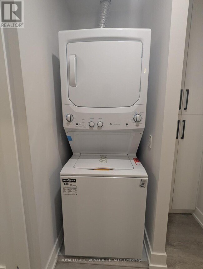 Photo - 28 Leduc Dr Unit 1