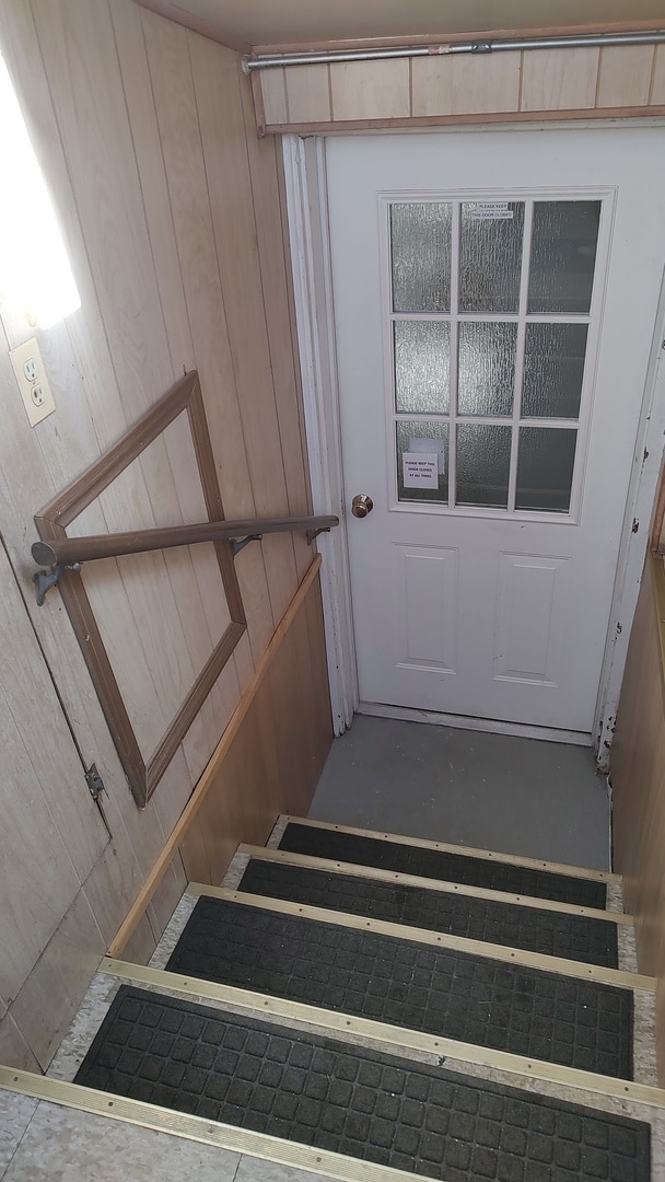 Photo - 1960 Illinois St