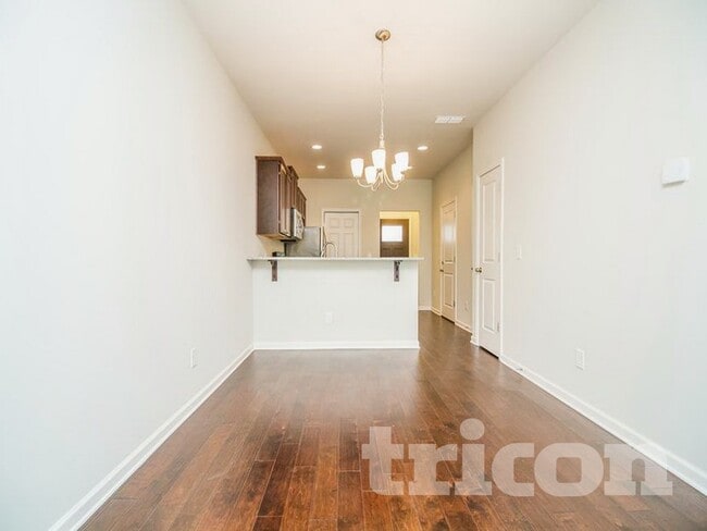 Photo - 211 Ashmere Ct