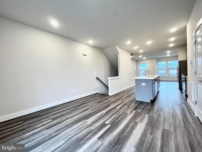 Photo - 21 Morrison Dr