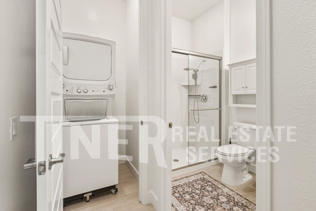 Photo - 4901 Peace Lily Ln