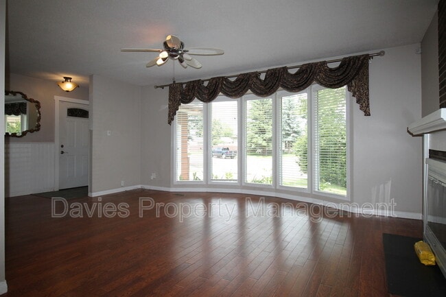 Photo - 12203-12149 149 Ave NW