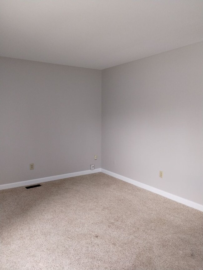 Photo - 728-728 Red Deer Ln Unit 728