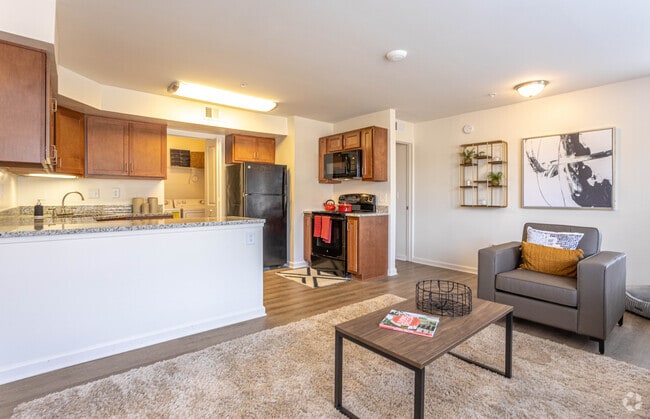 2BR, 2BA - 1,184SF